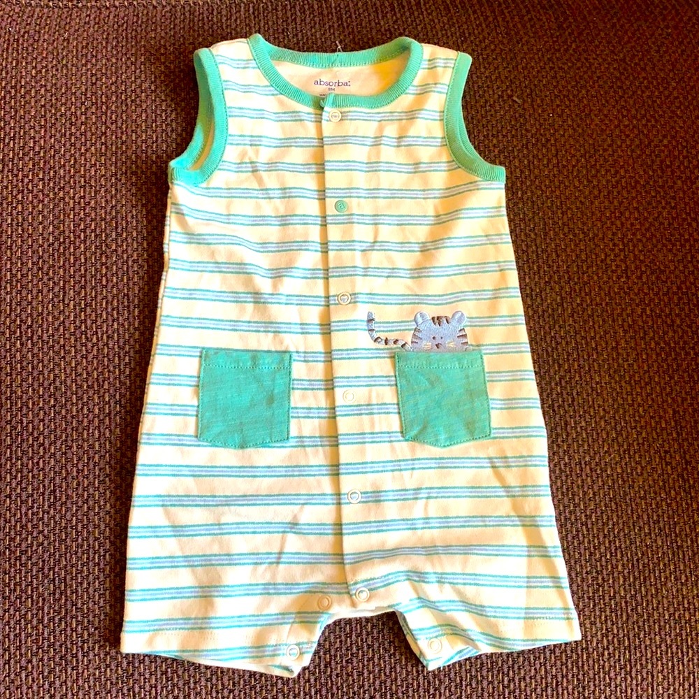 🆕🦋3/$20 Absorba Baby One Piece Romper 9 Months